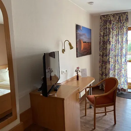 住宿加早餐酒店 2* 雷德斯塔德