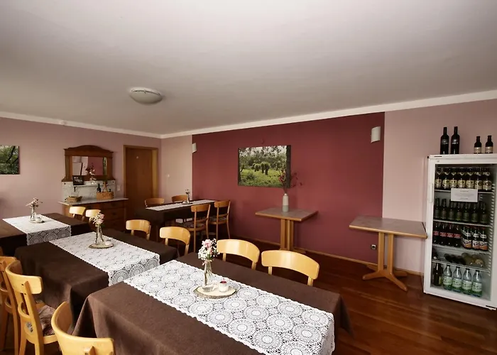 Bett & Fruehstueck Hotel 2*